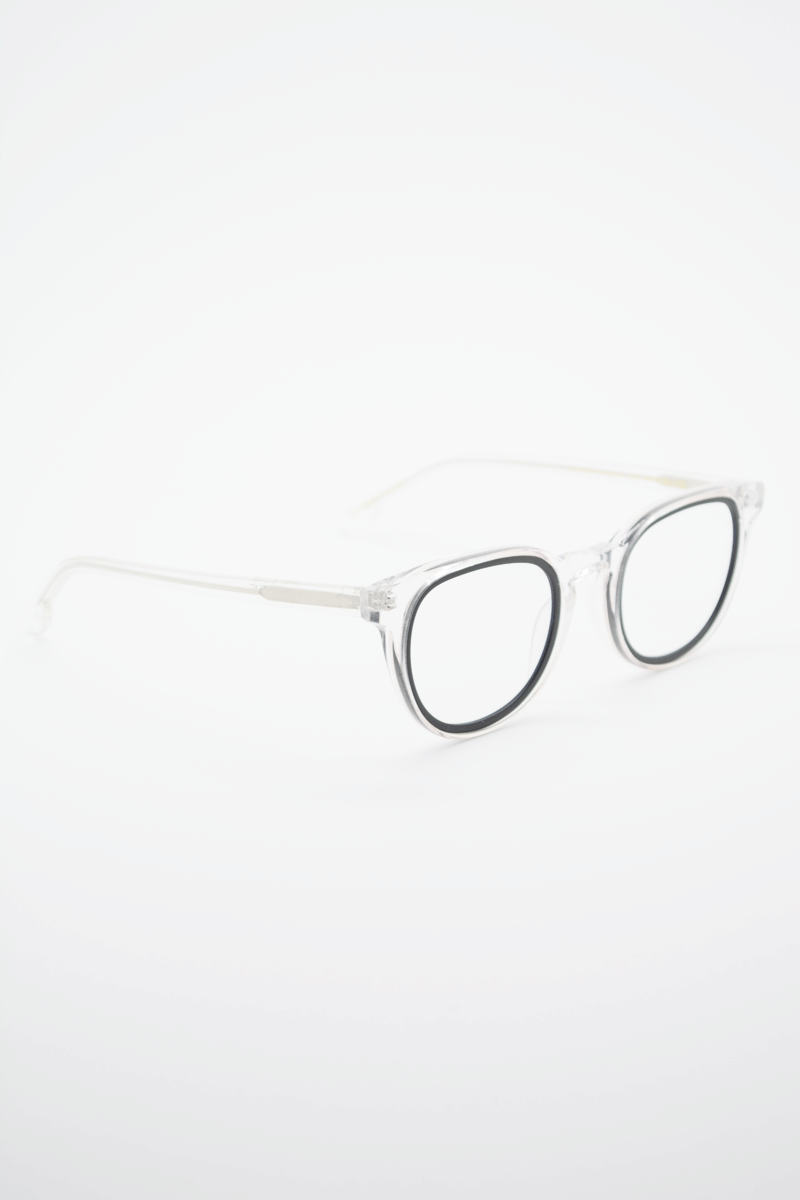 Color_Clear Black